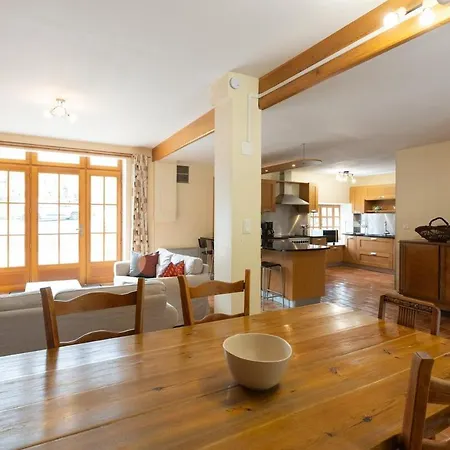 Prázdninový dům Les Terrasses De Maison Et Piscine 11pax *