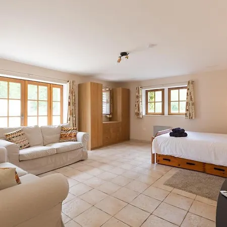 Les Terrasses De Maison Et Piscine 11pax Daglan